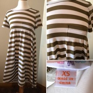LuLaRoe XS Carly olive green striped